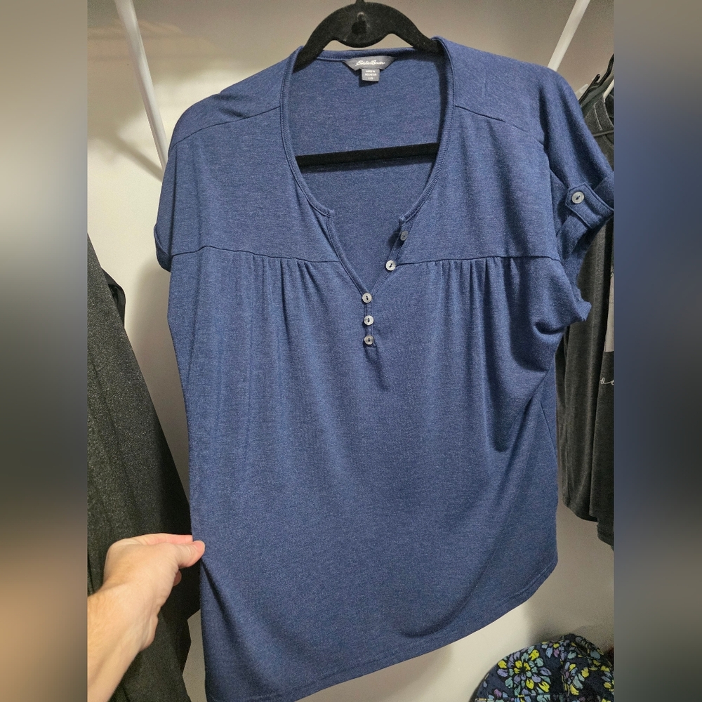 Eddie Bauer blue Top Size L